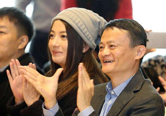 "丈夫炒股虧損妻子能索賠嗎？" 法律解析婚姻財(cái)產(chǎn)糾紛如何維權(quán)？