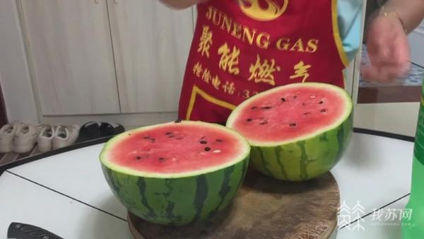 震驚！男子吃冰西瓜住進ICU，夏季飲食安全敲響警鐘！
