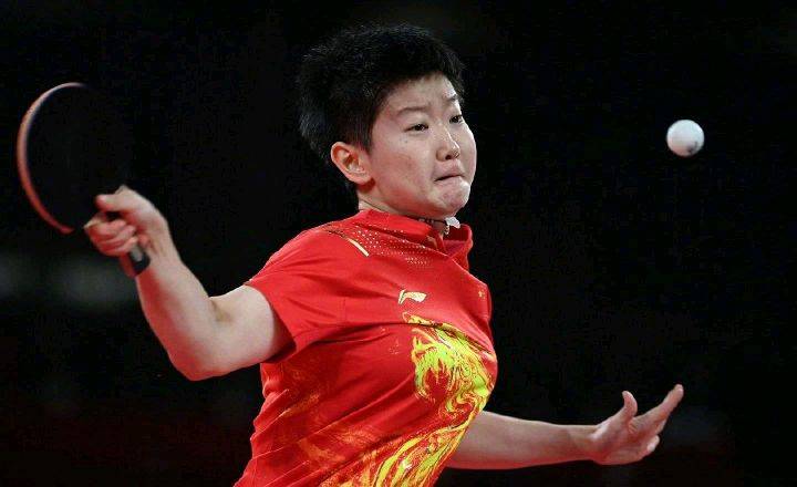 震撼！孫穎莎4-0橫掃伊藤美誠(chéng)，中國(guó)乒乓提前鎖定奧運(yùn)金牌！