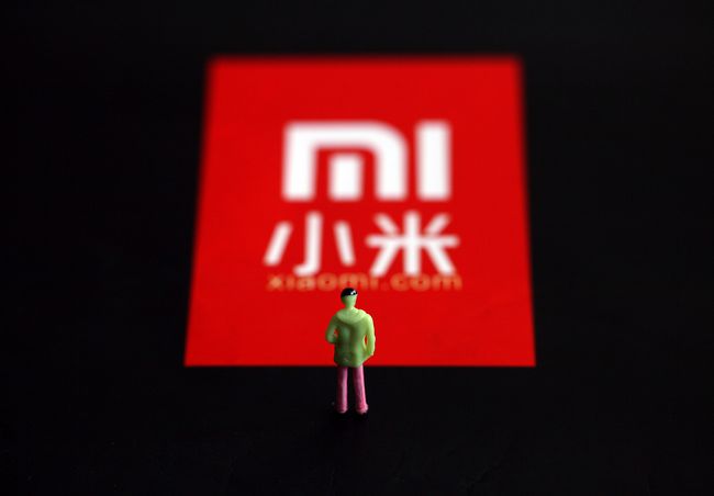 震驚！美國為何遲遲不制裁小米？背后真相令人意外！